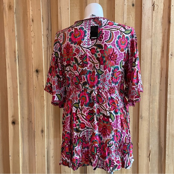 Avenue Women’s Plus Size Tunic NWT Size 20 “Tunic Utopia” - Picture 4 of 5